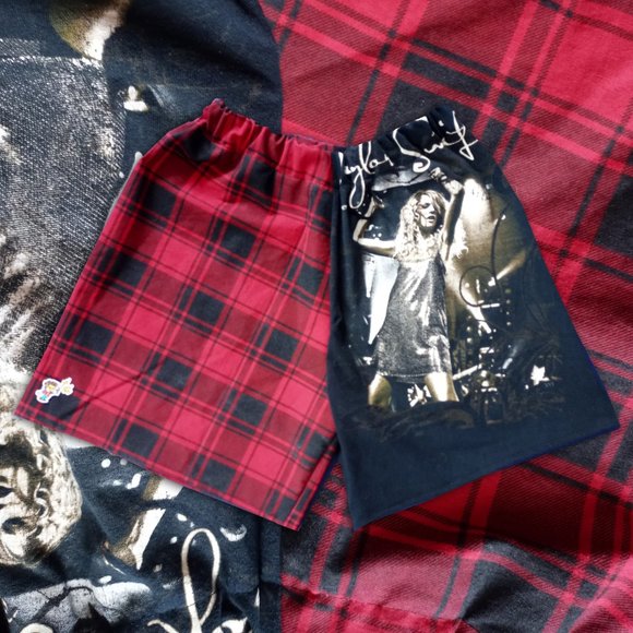 *SOLD*Custom Handmade Taylor Swift Plaid Shorts - Picture 9 of 11